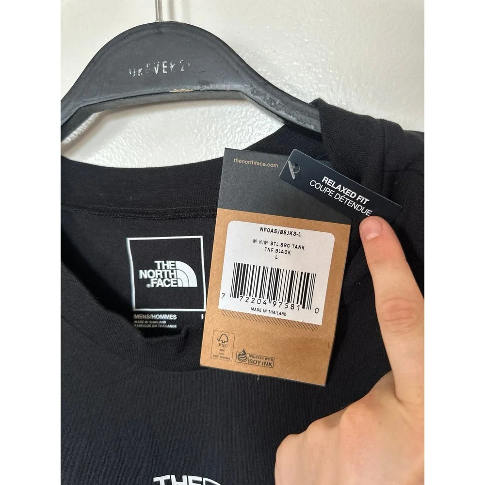 NWT The North Face Black White Climbing Sleeveless Short Sleeve Shirt Large